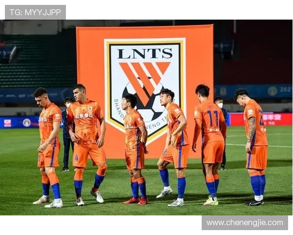 纵览欧洲五大联赛新赛季格局与豪门争霸趋势全解析与动态前瞻报告