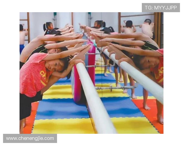 跳水运动的魅力与挑战：探索技术、心理与竞技表现的完美融合