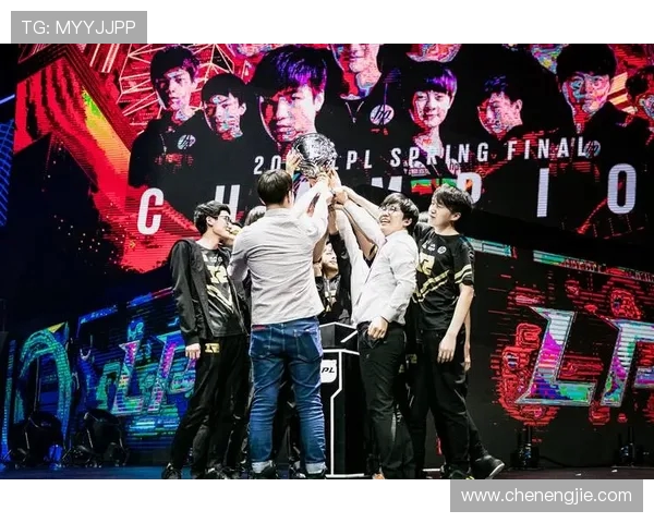 RNG鏖战OMG巅峰对决燃爆赛场青春热血再现王者荣耀时刻