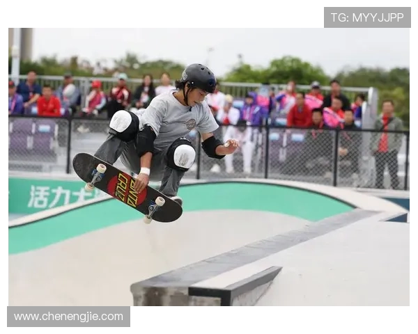 重庆滑板队以79分领跑滑板精英赛积分榜展现强劲实力