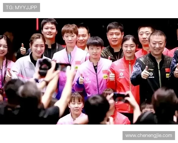 重庆街舞队的节奏之旅：从辉煌到失落的舞动反思与启示